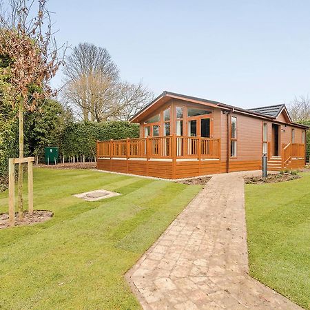 Canterbury Reach Lodge Retreat Petham Extérieur photo