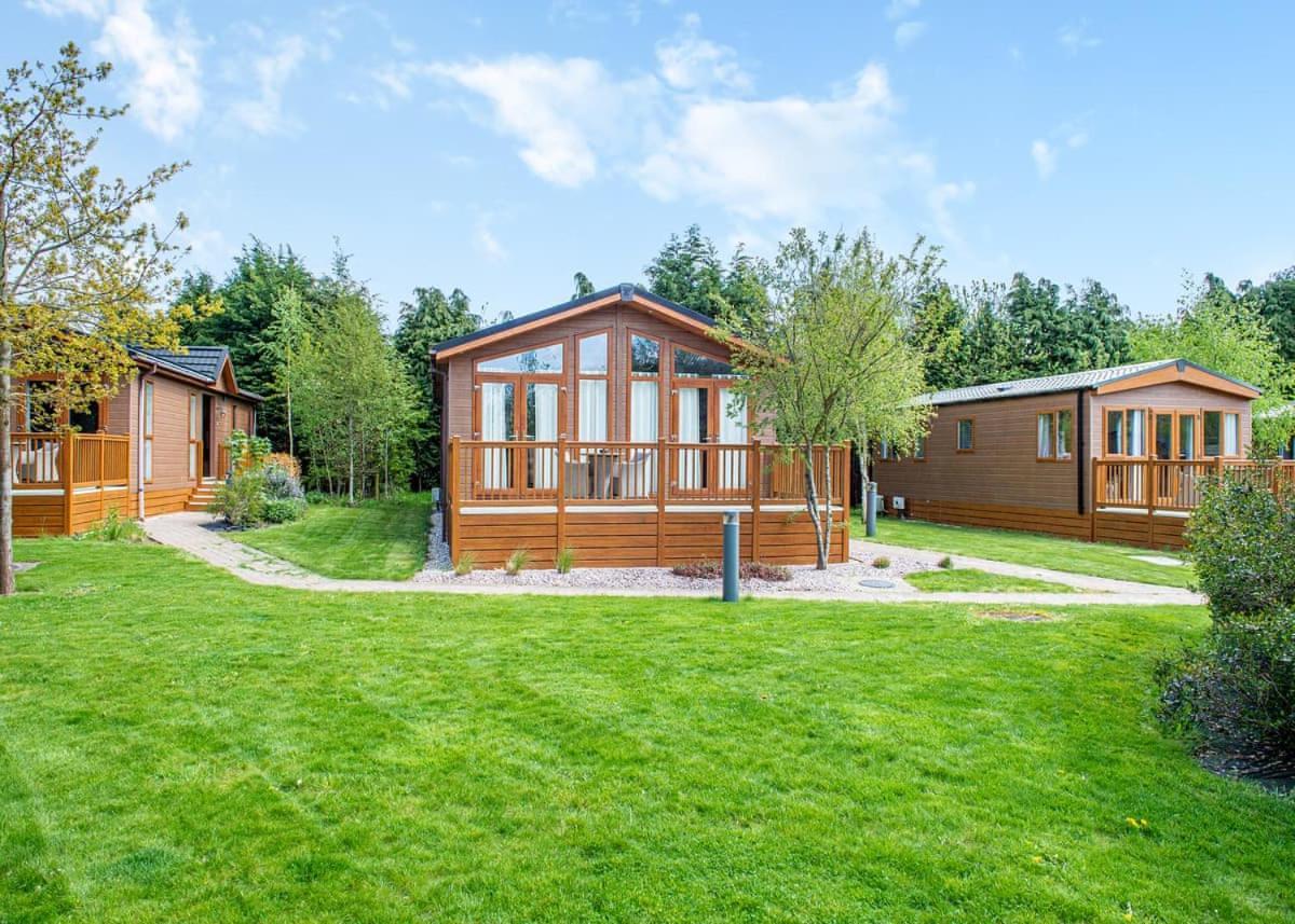 Canterbury Reach Lodge Retreat Petham Extérieur photo