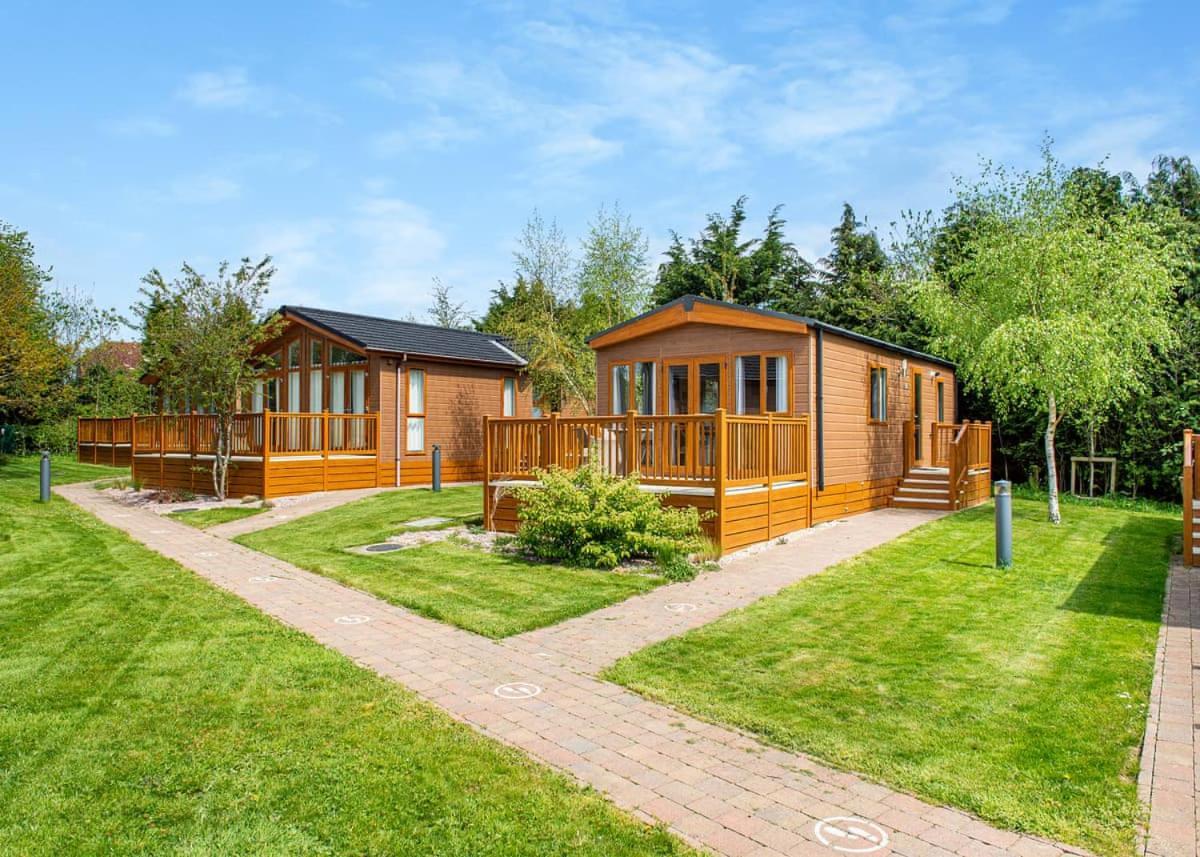 Canterbury Reach Lodge Retreat Petham Extérieur photo